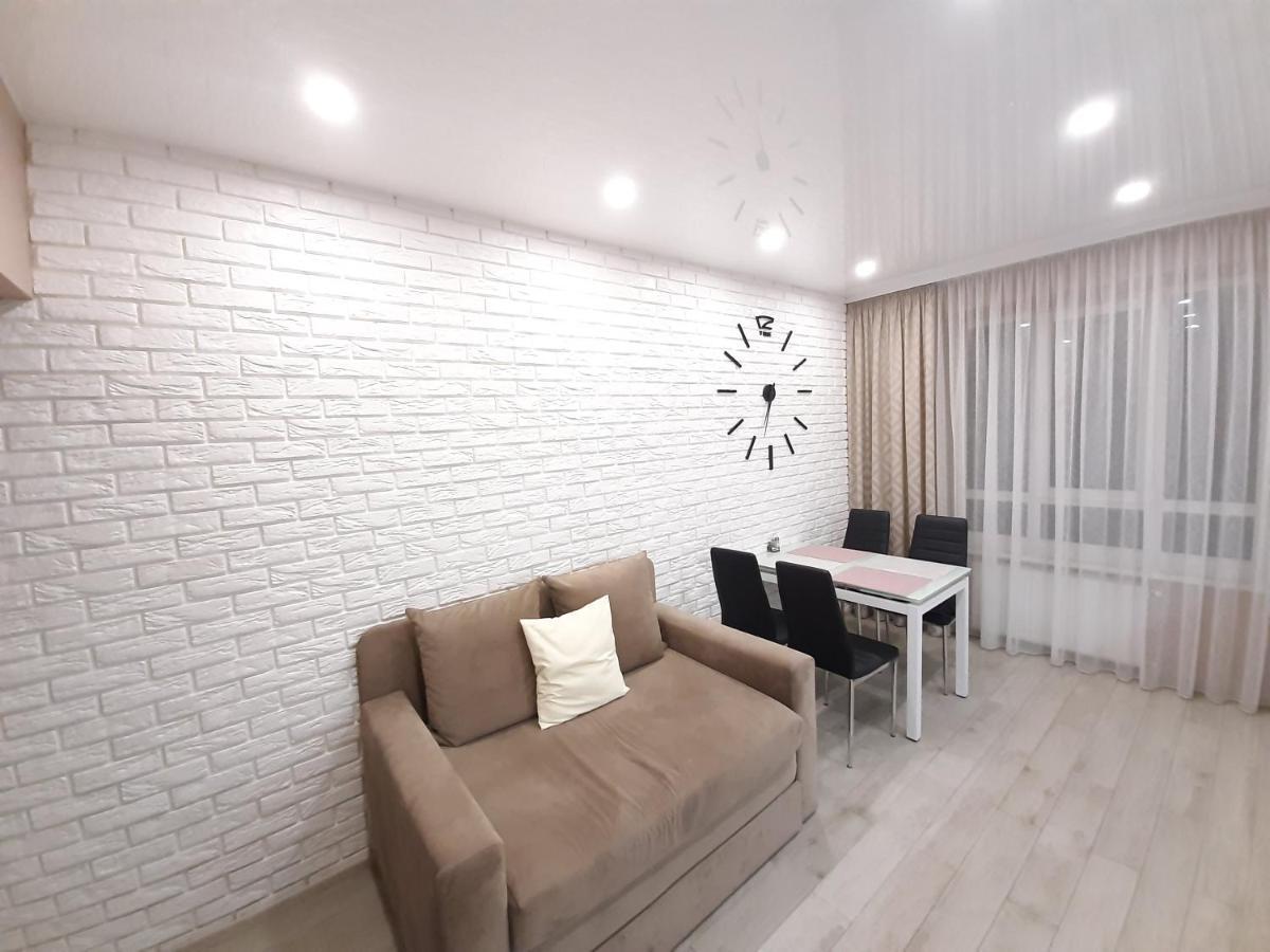 Apartment сучасна нова Lutsk